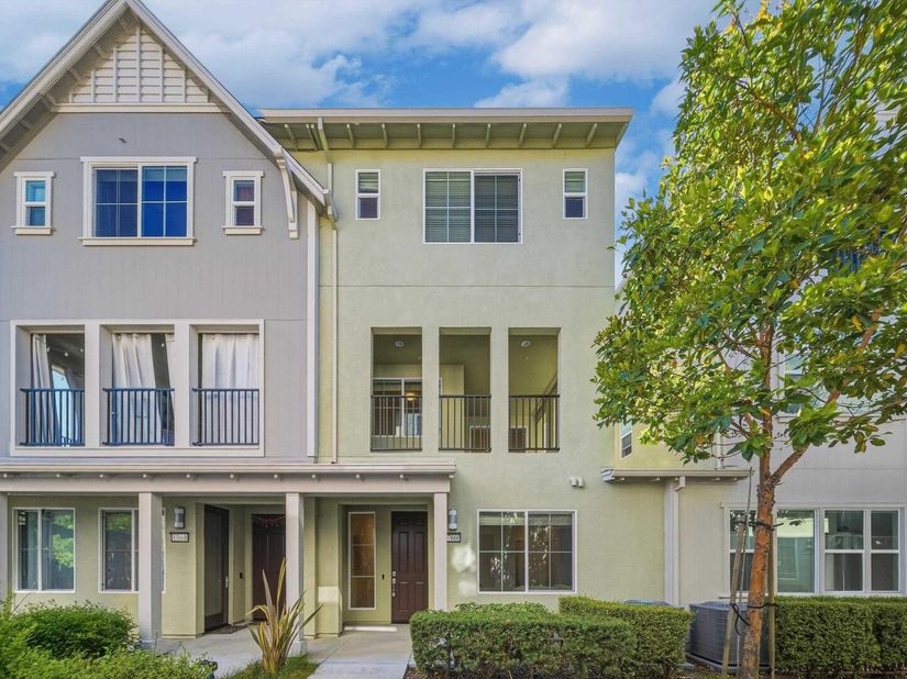 37660 Cape Cod Rd, Newark CA 94560