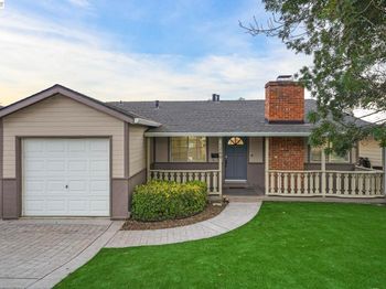 1260 Highland Blvd