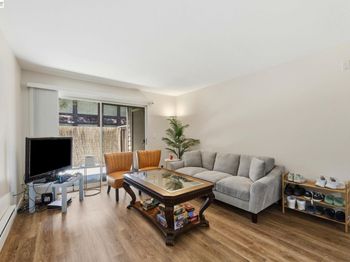 1137 Yarwood Court