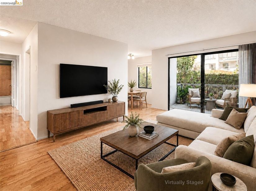 3 Commodore DR B153, Emeryville CA 94608