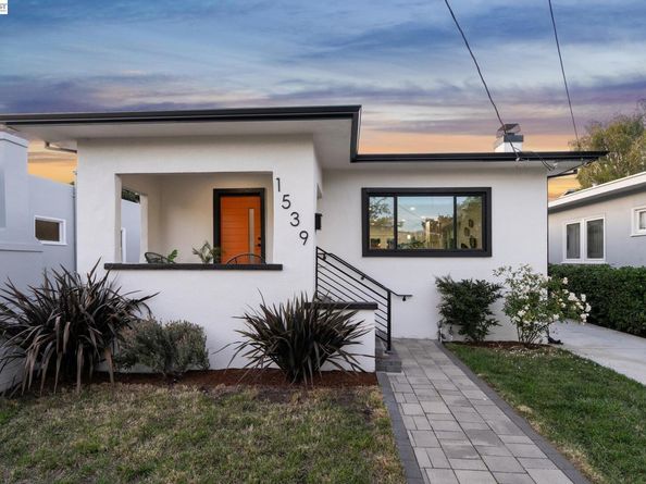 1539 Blake Street, Berkeley CA 94703