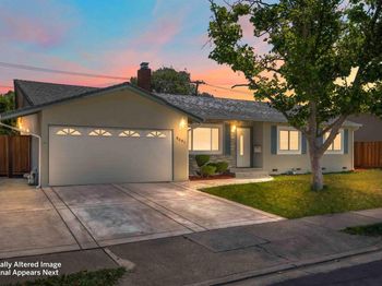 8591 Beverly Ln