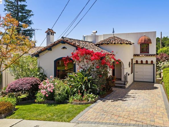 2435 Burlington St, Oakland CA 94602