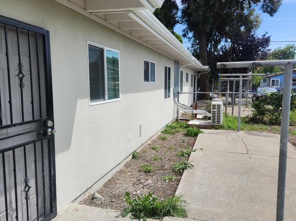 423 Silver Ave, Richmond CA 94805