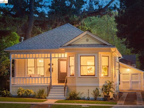 1214 Estudillo St, Martinez CA 94553