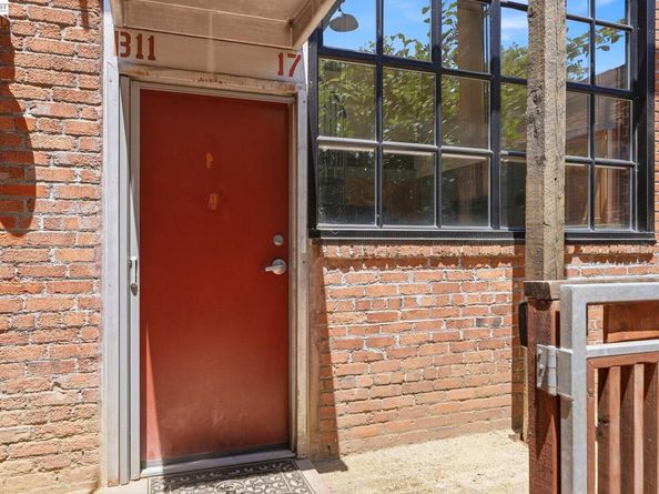 1501 37th Ave B11, Oakland CA 94601