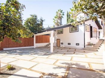 2290 Riverside Drive