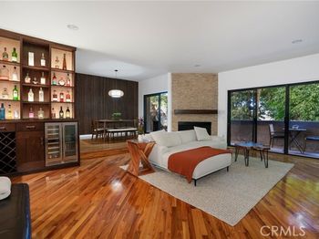 2307 Fox Hills