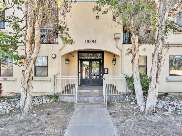 10894 Olinda 224, Sun Valley (los Angeles) CA 91352
