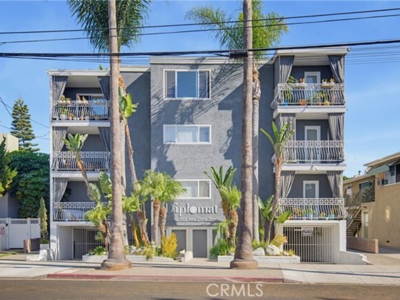 1401 E 3rd Street 16, Long Beach CA 90802