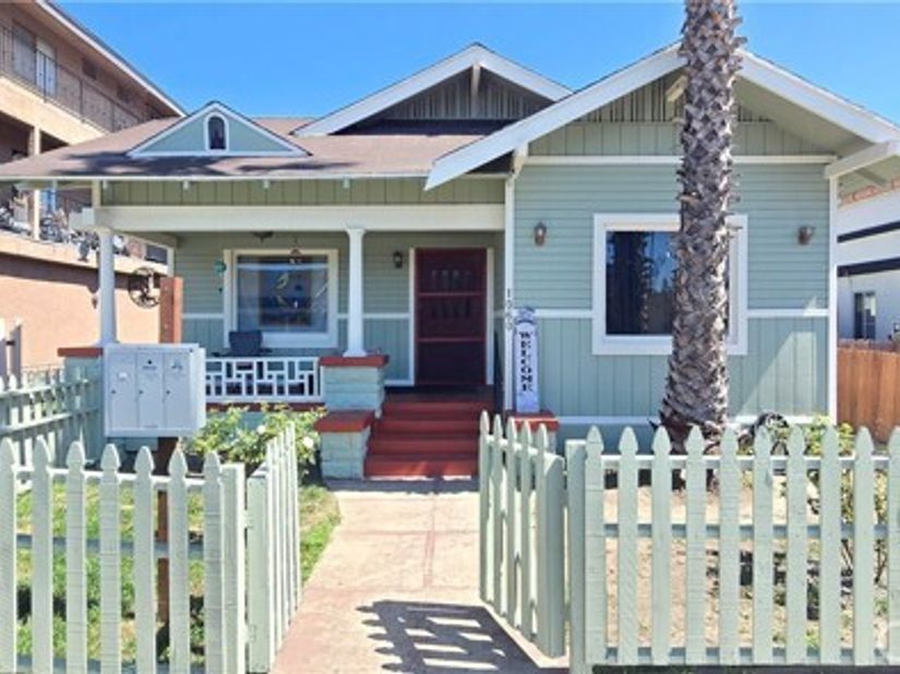 1060 Cherry, Long Beach CA 90813
