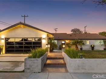2750 San Carlos