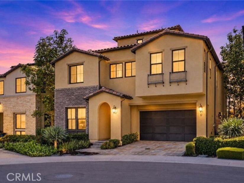 17 Ponte, Lake Forest (el Toro) CA 92630