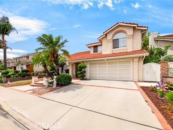 16027 Crestline