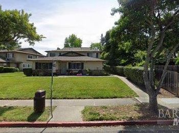 1040 Mohr Lane