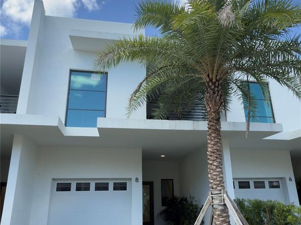 2526 Pierce Street 4, Hollywood FL 33020