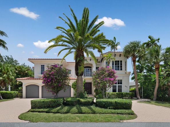 501 Golden Harbour Dr, Boca Raton FL 33432