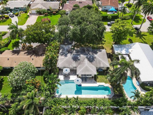 4311 NE 16th Avenue, Oakland Park FL 33334