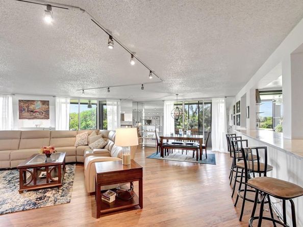 4770 Fountains Dr 304, Lake Worth FL 33467