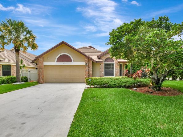 8071 Popash Court, Boynton Beach FL 33472