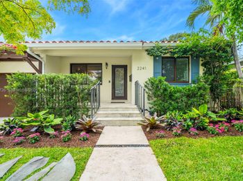 2241 SW 25th Terrace