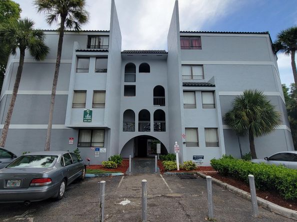 1950 N Congress Avenue 206, West Palm Beach FL 33401