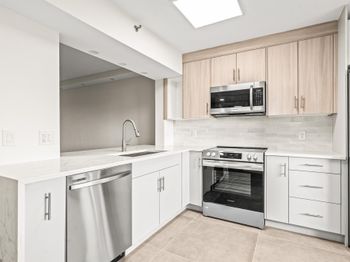 14425 Strathmore Lane