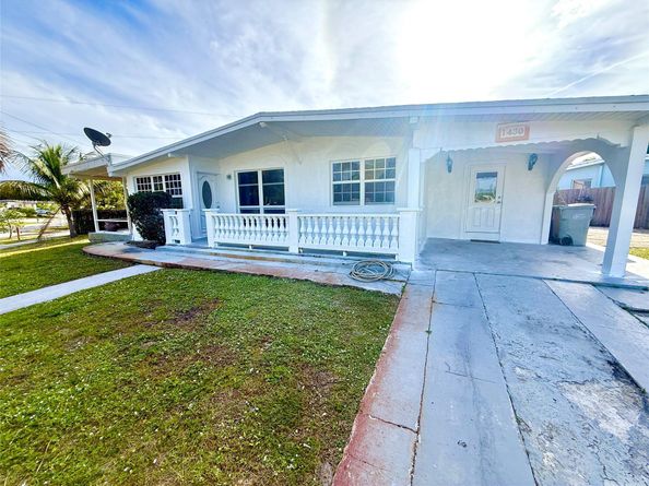 1430 NE 41st Dr, Pompano Beach FL 33064