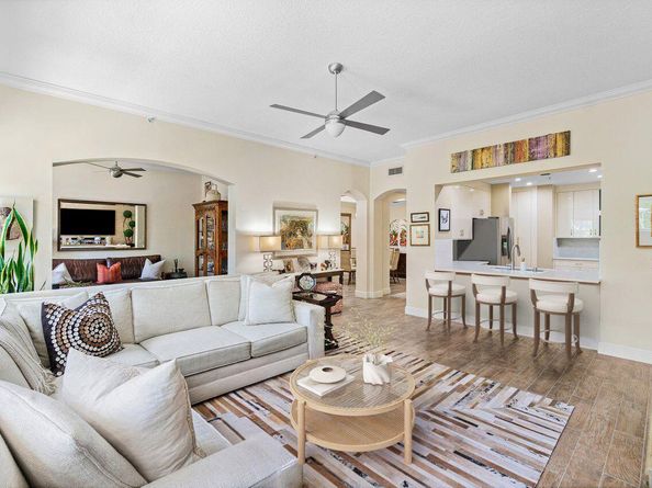 200 NE 2nd Avenue 211, Delray Beach FL 33444