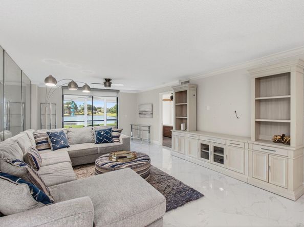 5574 Witney Drive 109, Delray Beach FL 33484