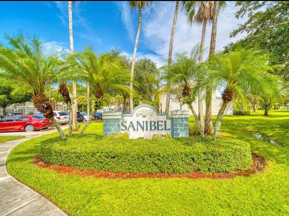 7938 Sanibel Drive, Tamarac FL 33321