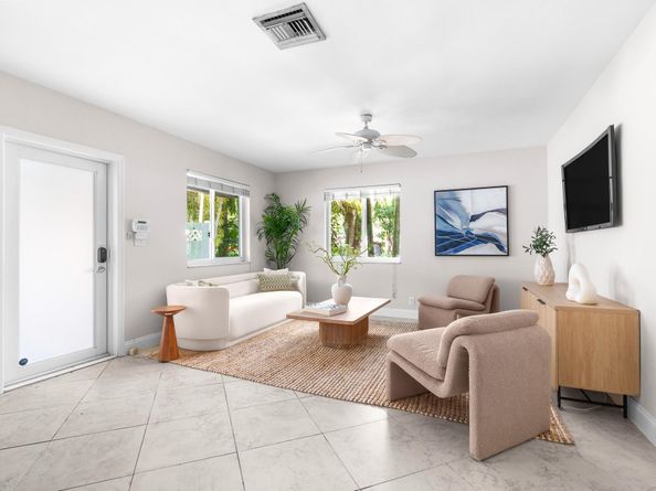 1502 SW 24th St, Fort Lauderdale FL 33315