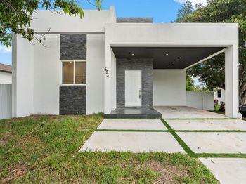 533 NW 16th Avenue