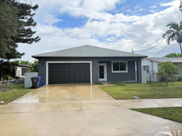 5628 Flagler Street, Hollywood FL 33023