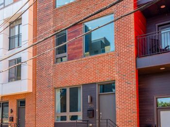 250 Poplar Street