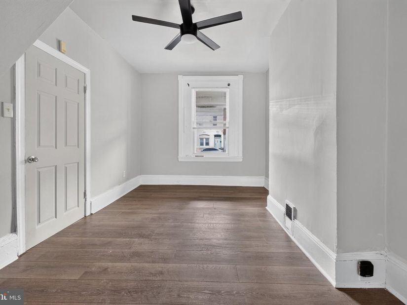 2721 W Lehigh Avenue, Philadelphia PA 19132