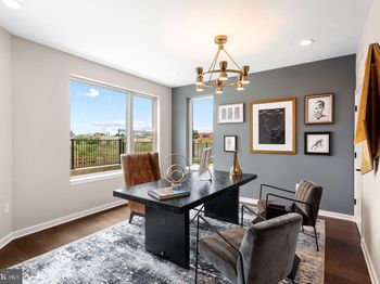 3005 Bridgeview Walk