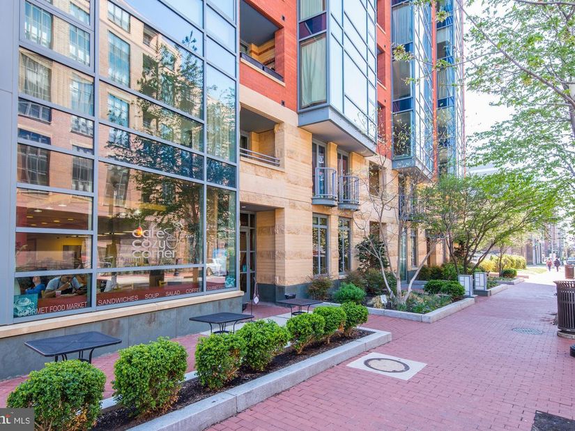 1117 10TH Street NW 712, Washington DC 20001