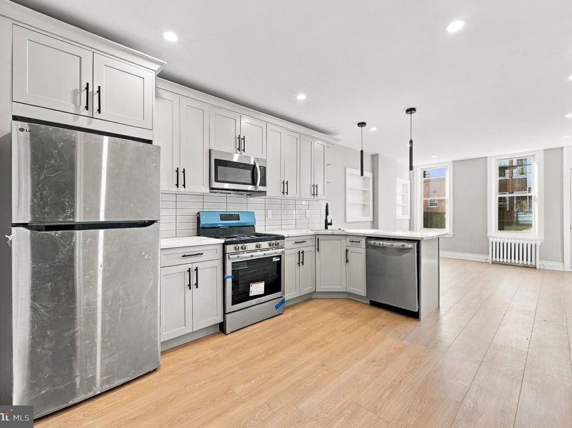 2929 W Harper Street, Philadelphia PA 19130