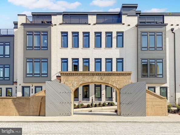 61 Lower Service Court NW LOT 877, Washington DC 20001