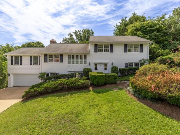 3630 37TH Street N, Arlington VA 22207
