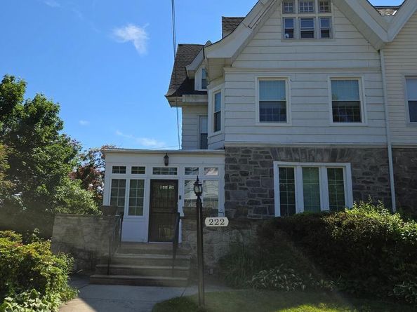 222 Borbeck Avenue, Philadelphia PA 19111