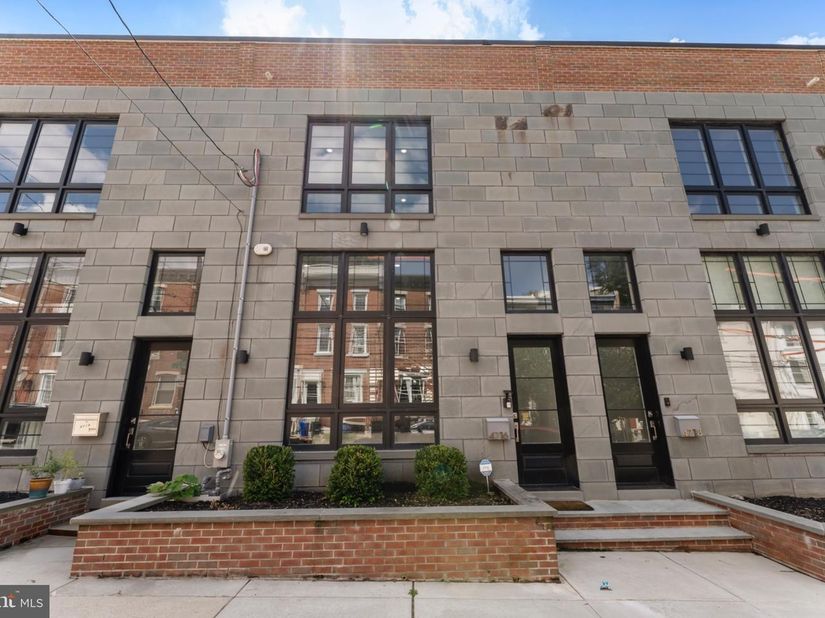 4716 Smick Street, Philadelphia PA 19127