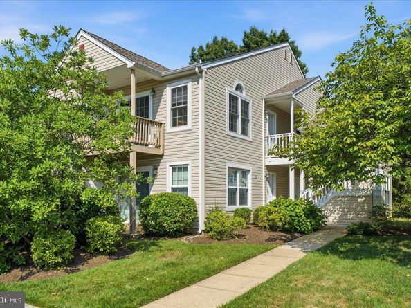 2606 Beacon Hill Drive, Southampton PA 18966