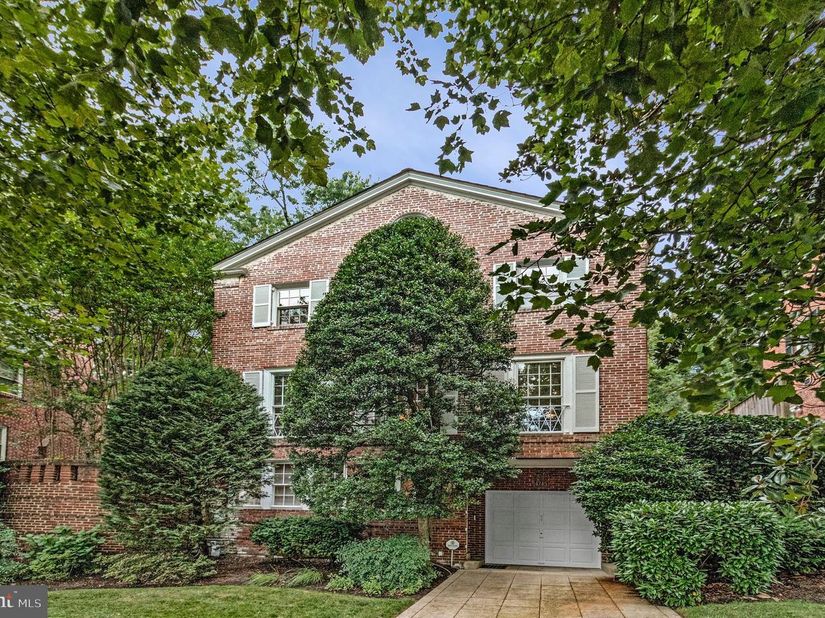 4745 Reservoir Road NW, Washington DC 20007