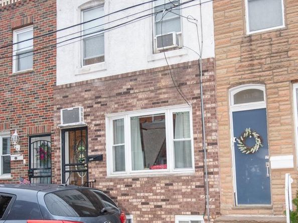 1715 S Iseminger Street, Philadelphia PA 19148