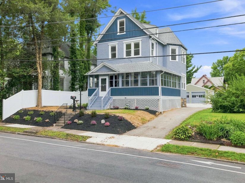63 W Greenwood Avenue, Lansdowne PA 19050