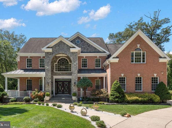 7331 Calvert Street, Annandale VA 22003