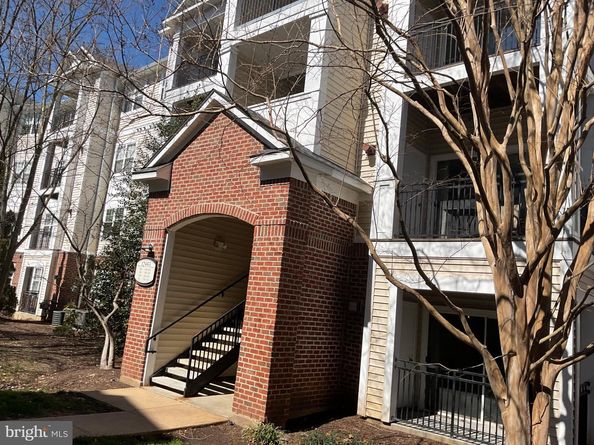 12953 Centre Park Circle 224, Herndon VA 20171