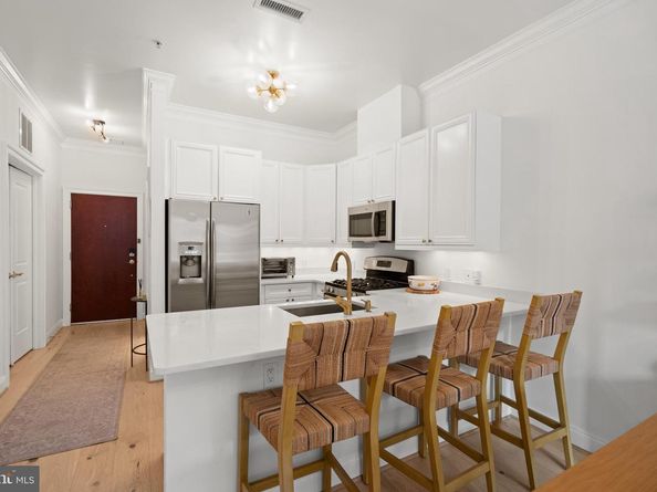 1210 R Street NW 213, Washington DC 20009